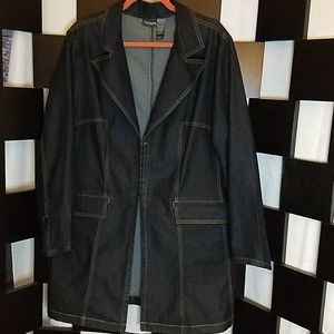 Mid-thigh, Black denim coat